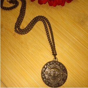 Walt Disney World Pirates of the Caribbean Skull Medallion Necklace